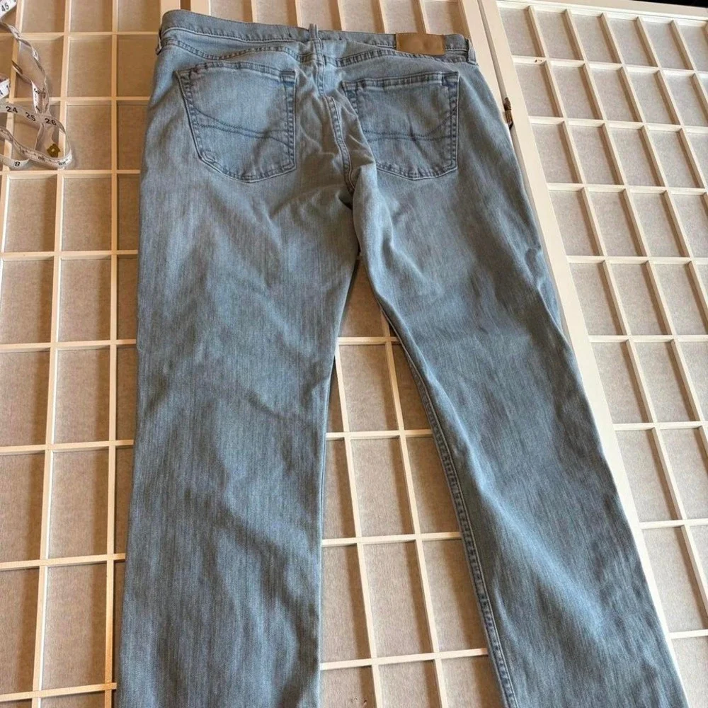 Hollister slim straight epic flex jeans‎ 34*32
